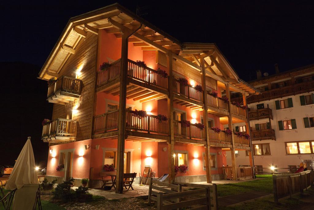 Bio Hotel Villa Cecilia Livigno Buitenkant foto